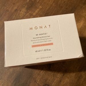 Monat Be Gentle Nourishing Moisturizer Hydrating and Replenishing 1.52 fl. oz.
